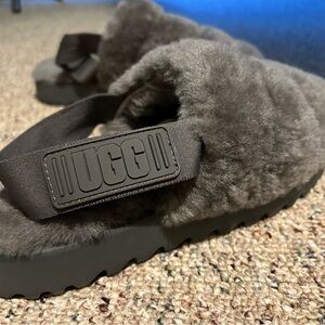 UGG Charcoal Fluffy Sandals size 7